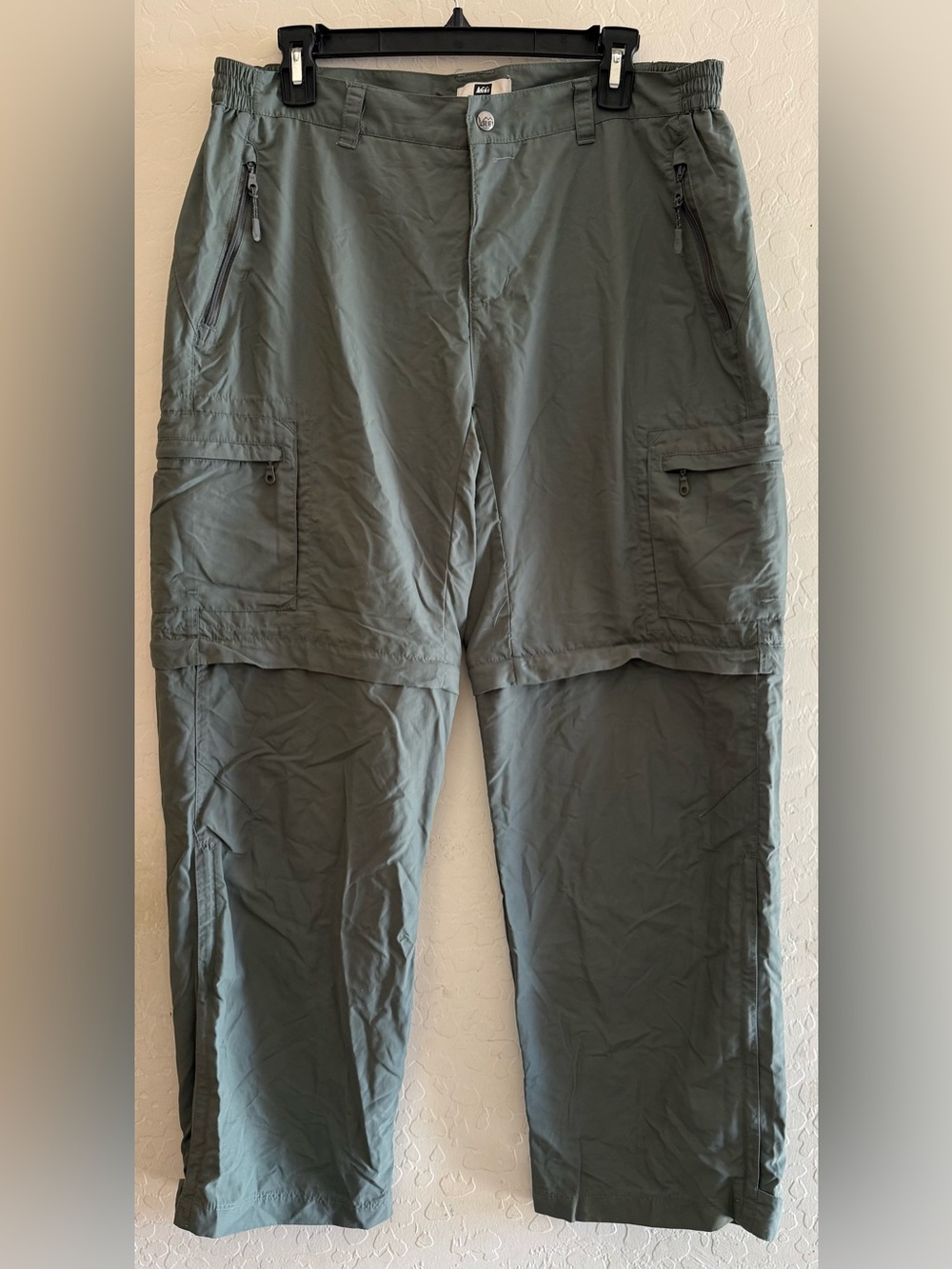 REI, 14 petite, green Convertible Pants, UPF 50+